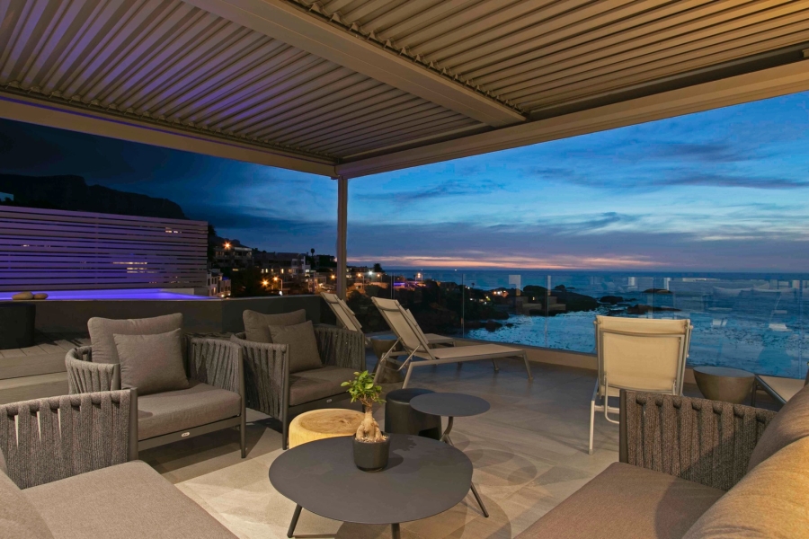 To Let 4 Bedroom Property for Rent in Bakoven Western Cape